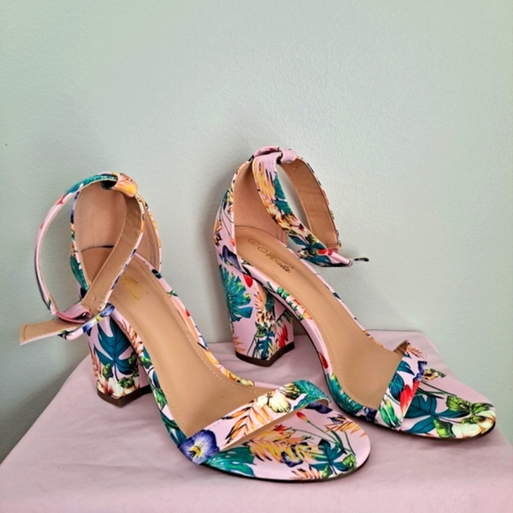 π‘ Mata Floral Block Heel Sandals New wot - Picture 2 of 5
